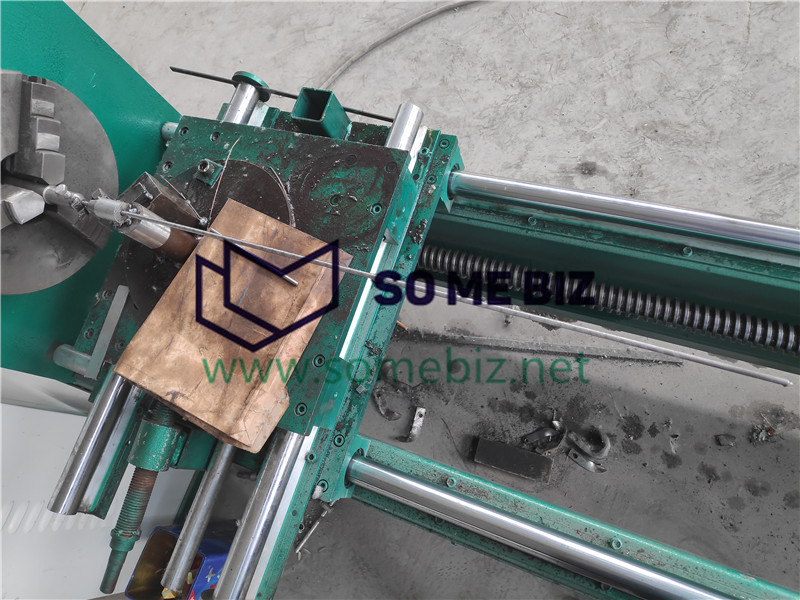 Continuous Screw Flight Winding Machine (5)
