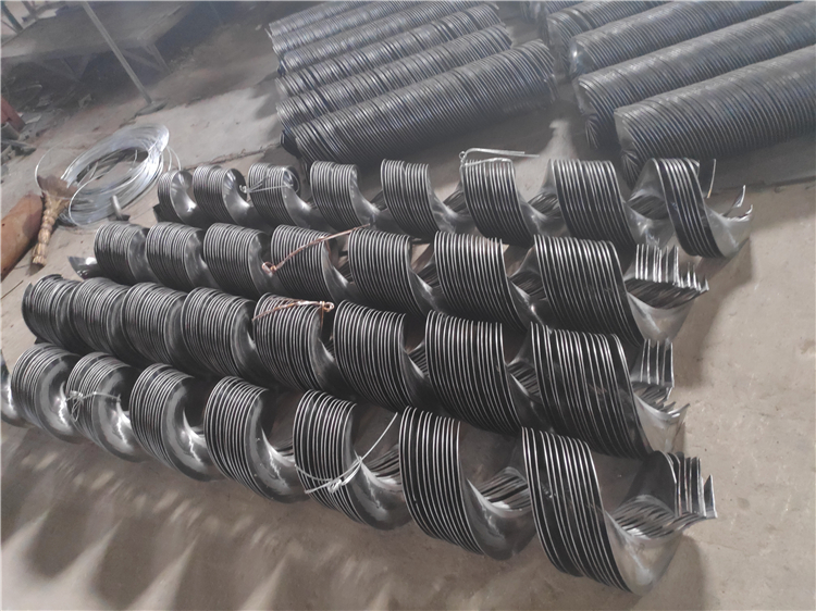 Continuous Cold Rolled Screw Flight (1)
