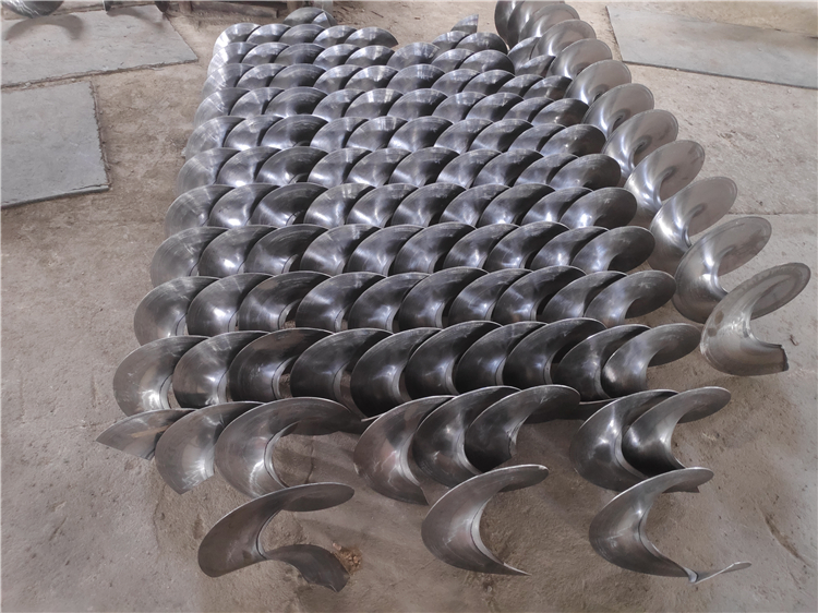 Continuous Cold Rolled Screw Flight (3)
