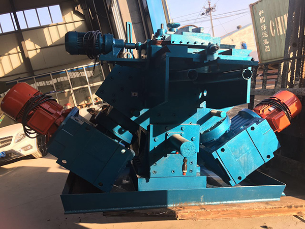 Continuous-Screw-Flight-Cold-Rolling-Machine-15