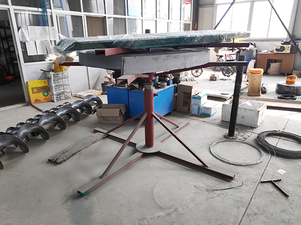 Continuous-Screw-Flight-Cold-Rolling-Machine-18